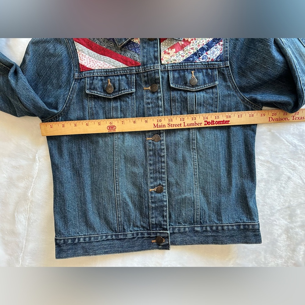 Denim Jacket Upcycled Size Small - Picture 14 of 16
